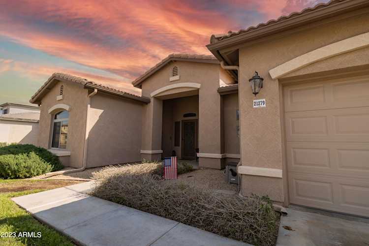 21279 E Lords Way Queen Creek, AZ 85142