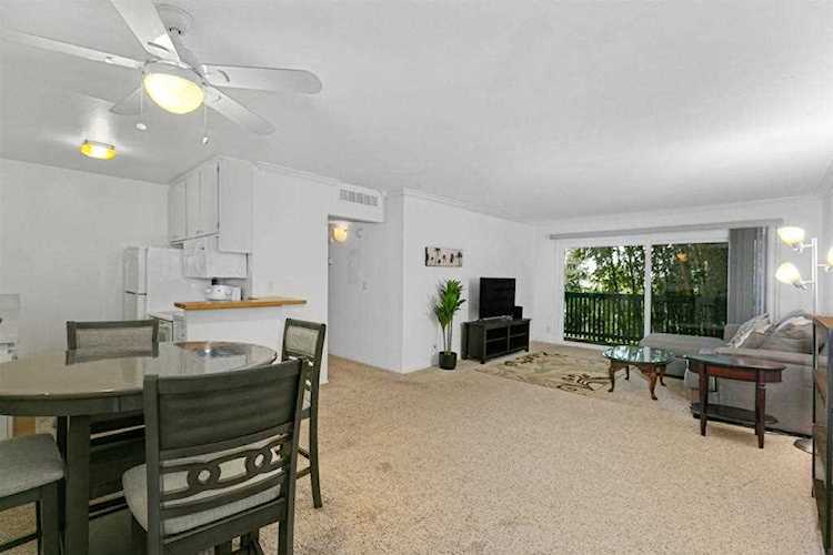 564 N Bellflower Blvd #305 Long Beach, CA 90814