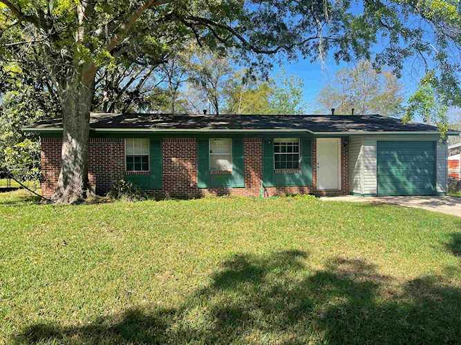 306 Lancaster Dr Tallahassee, FL 32304 in Bradford Manor Photo 1
