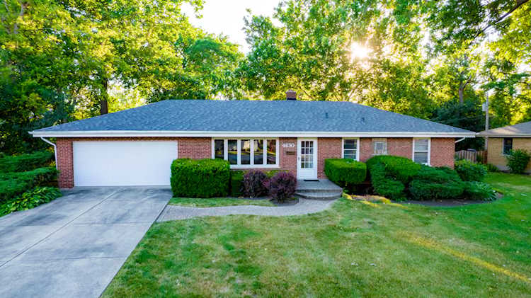 4630 Sterling Rd Downers Grove, IL 60515