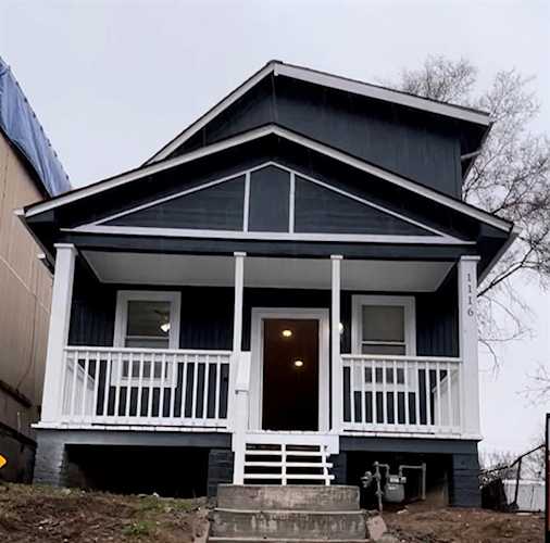 1116 Splitlog Ave, Kansas City, KS 66102 | home for sale Photo 1