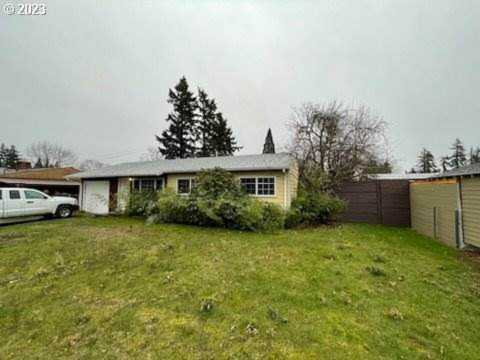 14522 SE Grant ST Portland, OR 97233