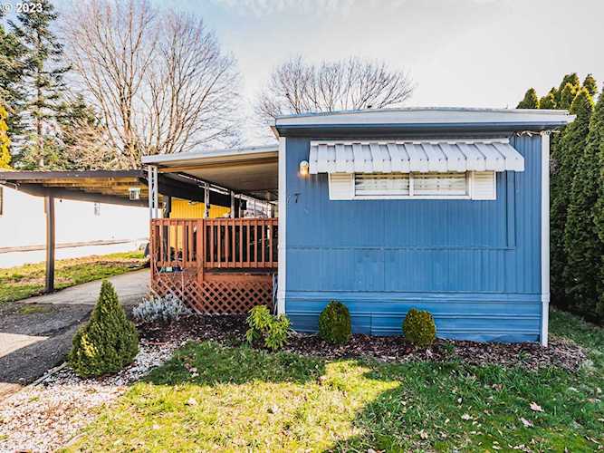 6811 NE 124th AVE #77 Vancouver, WA 98682