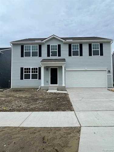 32234 Bradford St New Haven Vlg, MI 48048