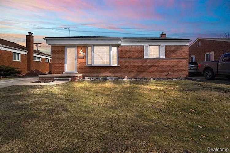 16619 Cameron St Southgate, MI 48195 home for sale, MLS#20230011014 | Dwellings Michigan Real Estate Photo 1
