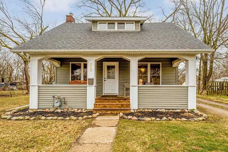 315 Johnson St Cassopolis Vlg, MI 49031 | MLS 69023007910 Photo 1