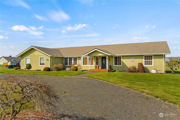 280 Clinton Rd Chehalis, WA 98532