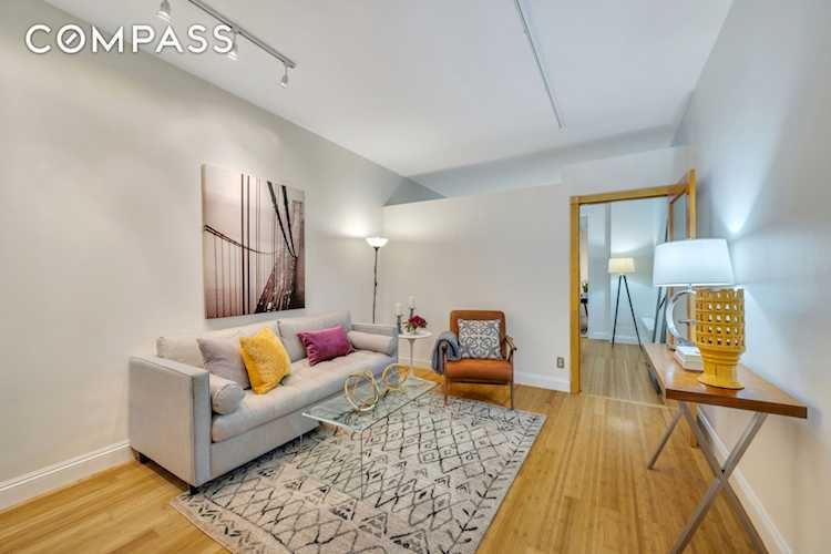 159 Madison Ave #2-B New York, NY 10016