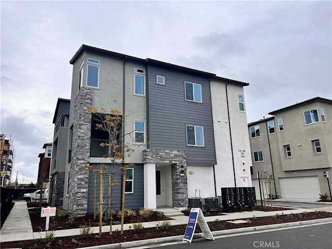 278 Tank Irvine, CA 92618