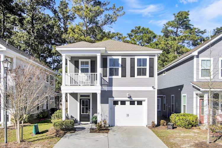 2402 Poplar Grove Place Summerville, SC 29483