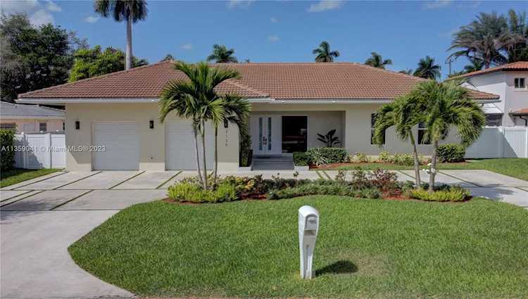 3125 Harrison St Hollywood, FL 33021