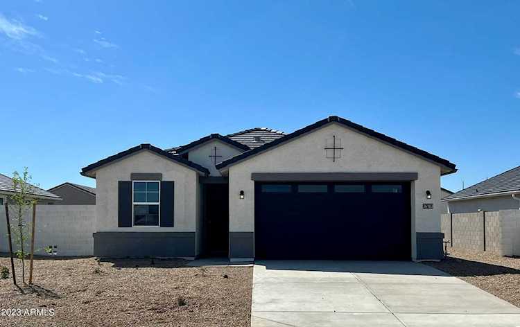 36183 W San Alvarez Avenue Maricopa, AZ 85138