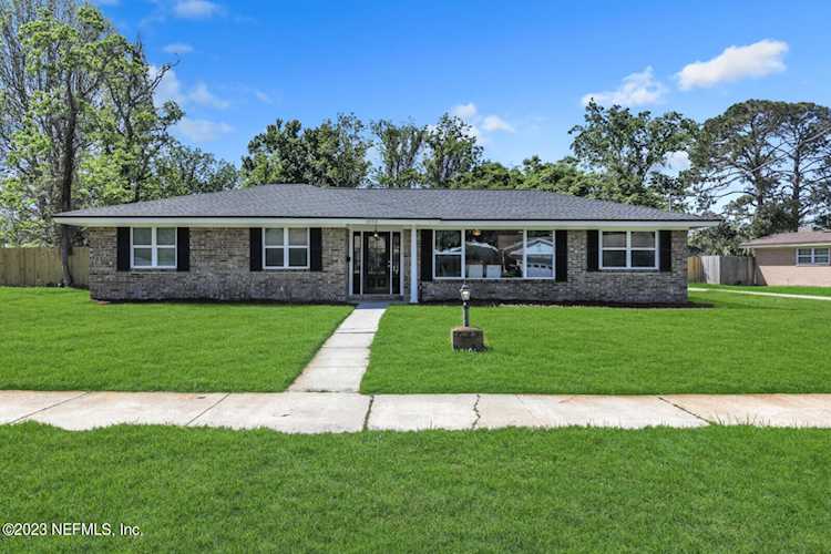 1056 Jamaica RD E Jacksonville, FL 32216