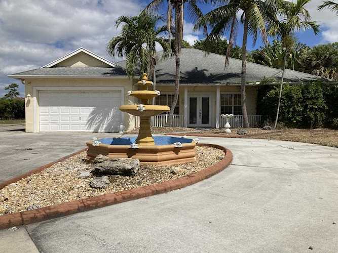 5485 Melaleuca Lane Lake Worth, FL 33463
