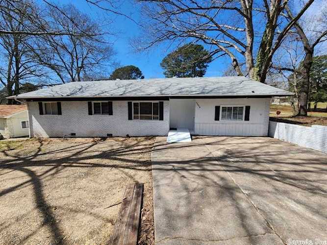 12214 Chicot Rd Little Rock, AR 72209
