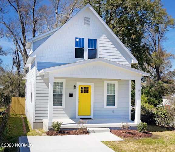 1212 S 6th Street Wilmington, NC 28401