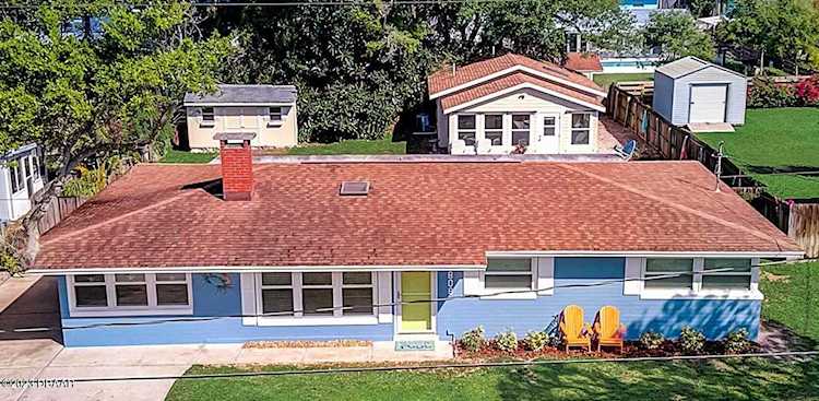 808 16th Avenue New Smyrna Beach, FL 32169