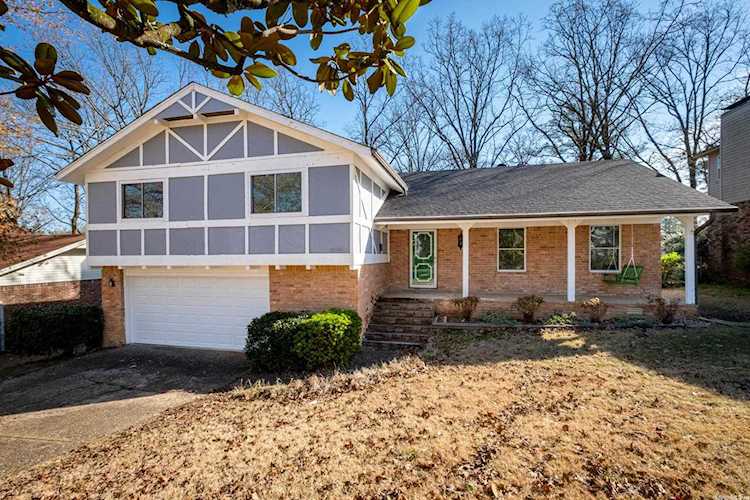 8224 Leatrice Dr Little Rock, AR 72227