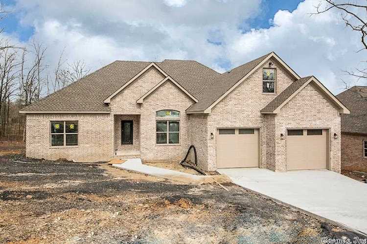 15 Wellington Place Cabot, AR 72023