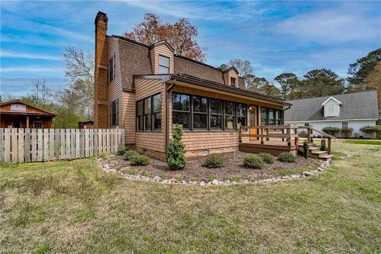 1728 Martin Rd Suffolk, VA 23433