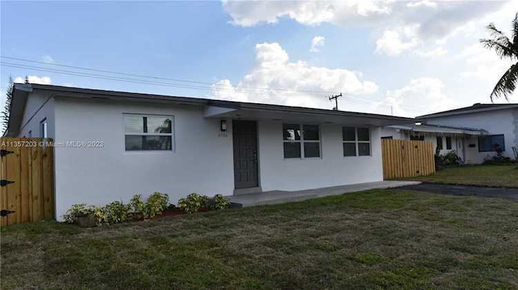 9700 Caribbean Blvd Cutler Bay, FL 33189