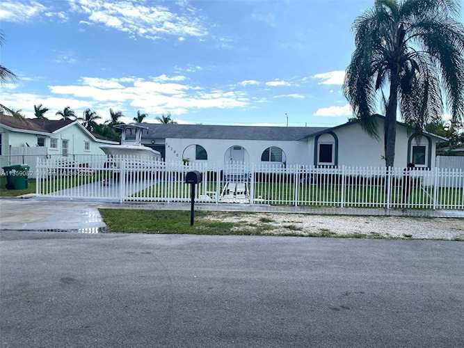 14280 SW 287th St Homestead, FL 33033