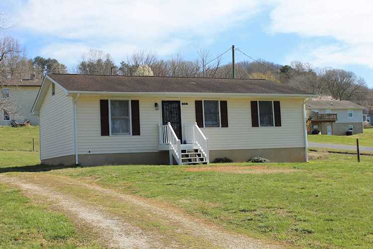 516 Newtown Buchanan, VA 24066