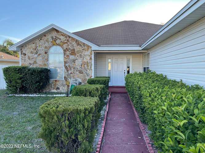 2144 Pierce Arrow DR Jacksonville, FL 32246