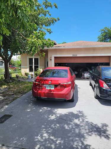 2625 NW 2nd Street Pompano Beach, FL 33069 | MLS R10874790 Photo 1