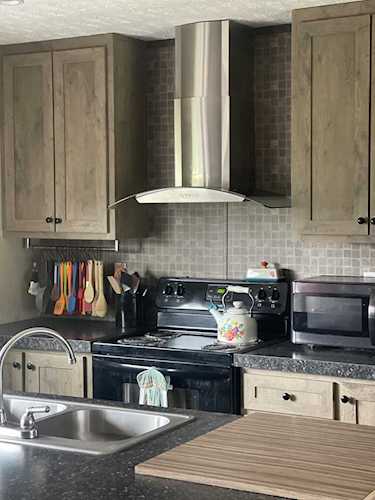 421 Wheat School Rd Salvisa, KY 40372