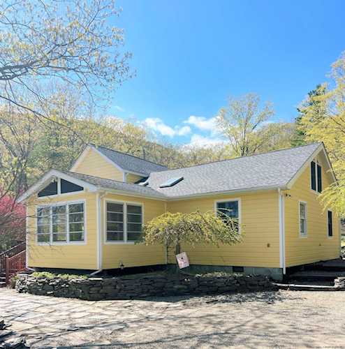 3 Platte Clove Terrace Saugerties, NY 12477