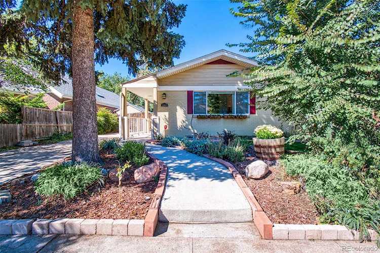 2663 N Dexter St Denver, CO 80207