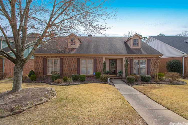 1719 Pickering Ln Little Rock, AR 72211