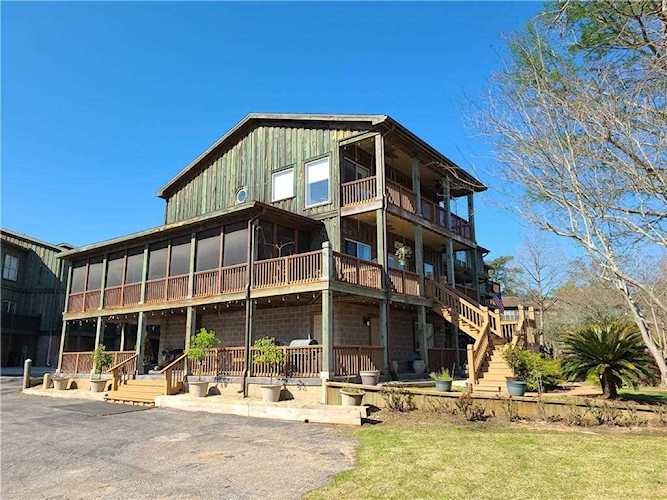 311 Magnolia Avenue #44 Satsuma, AL 36572