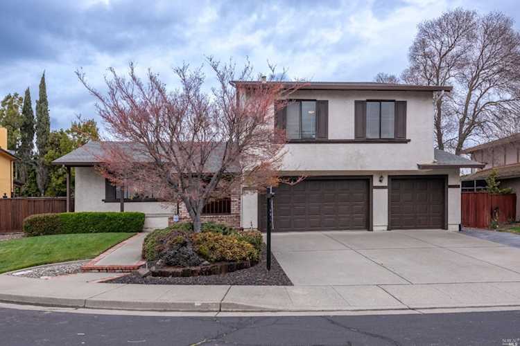 768 Isabella Way Fairfield, CA 94533