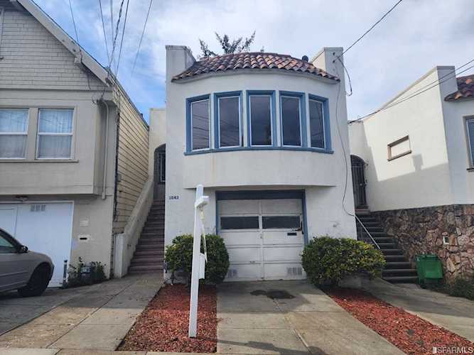 1043 Plymouth Avenue San Francisco, CA 94112