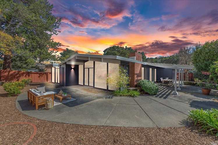 654 Appleberry Drive San Rafael, CA 94903 | MLS 323013811 Photo 1