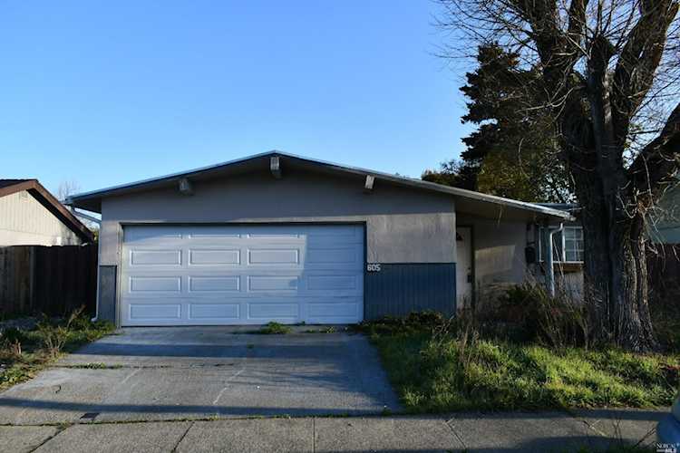 605 Palomino Drive Santa Rosa, CA 95401