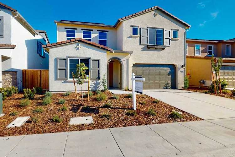 6032 Firelight Drive Roseville, CA 95747