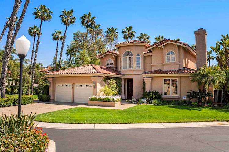 5867 Saratoga Corte Rancho Santa Fe, CA 92067