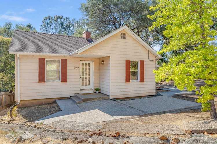 282 Daniels Drive Auburn, CA 95603