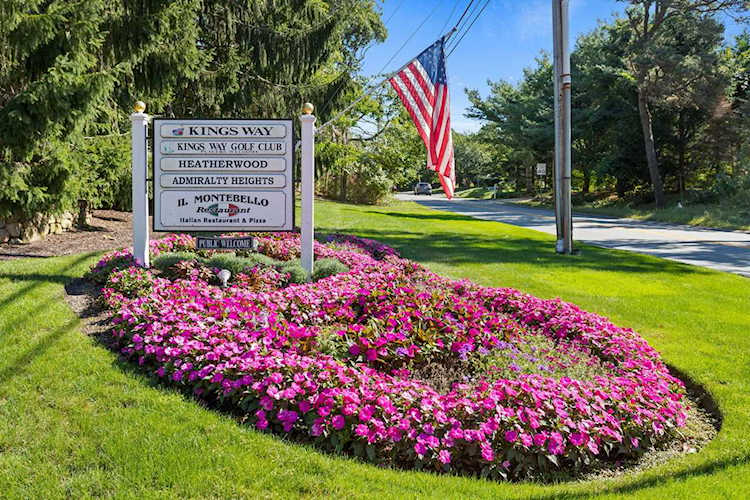 39 Oak Glen Village Yarmouth Port, MA 02675