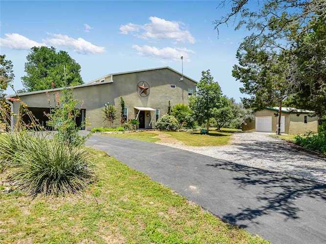 187 River RD Liberty Hill, TX 78642