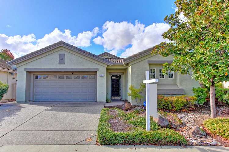 1303 Secret Lake Loop Lincoln, CA 95648