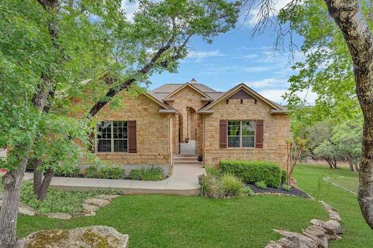 303 Palos Verdes DR Lakeway, TX 78734