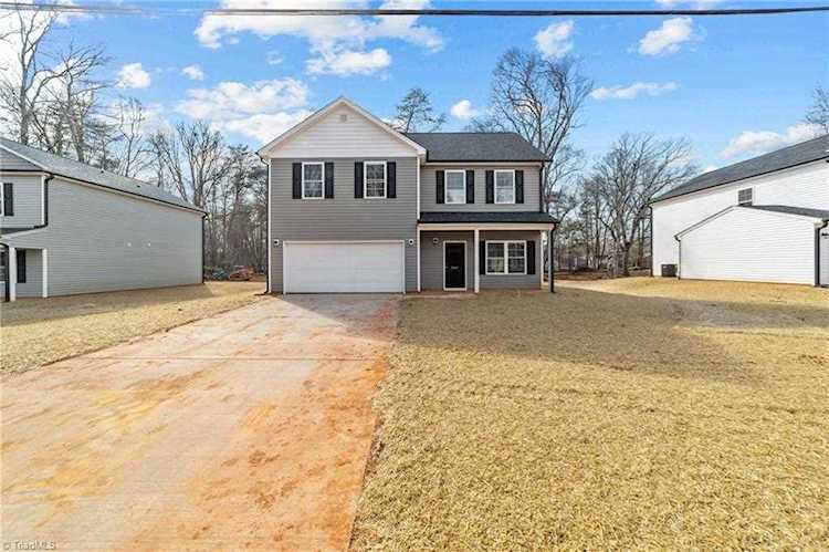 3419 Hadham Place Greensboro, NC 27405