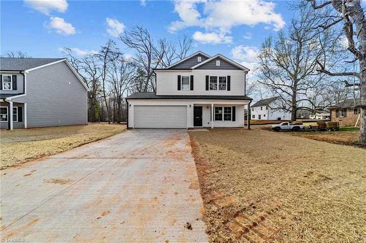 3421 Hadham Place Greensboro, NC 27405