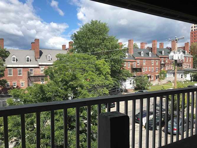 131 West Merrimack St #3 Manchester, NH 03101