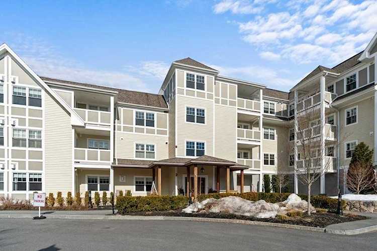 2 Manor Terrace #225 Lexington, MA 02421