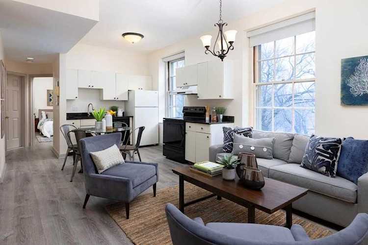 60 Glen Rd #207 Brookline, MA 02446
